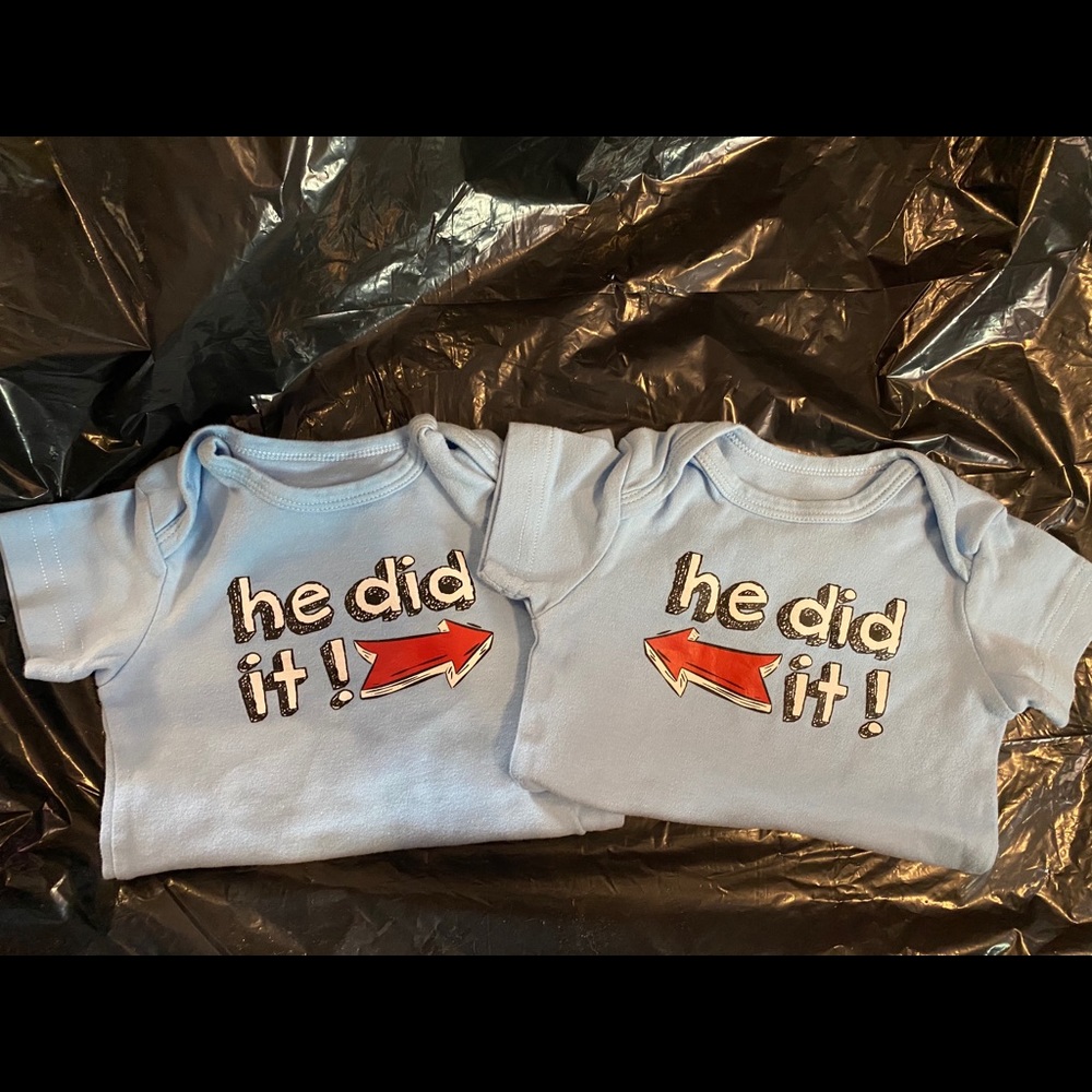 Twins Onesies Set “he did it!”